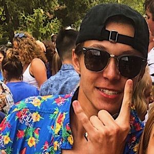 Meet your Posher, Mac